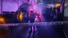 Kağıthane’de Korkunç Olay! Düğün Çıkışı Yakınını Taşla Öldürdü