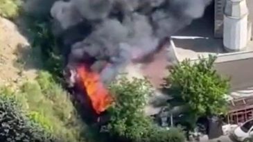 Kağıthane’de İş Yerinde Korkutan Yangın, Müdahale Devam Ediyor