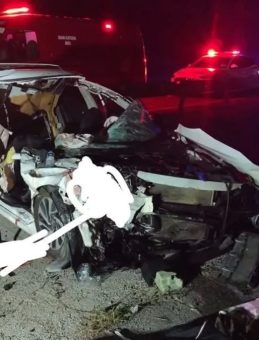 Kamyona Arkadan Çarpan Otomobilde İki Kişi Hayatını Kaybetti