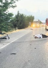 Kamyona &ccedil;arpan otomobilde can pazarı