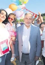 Kanseri Yenen Minik Deniz'in Balon Şenliği
