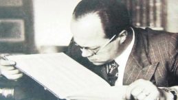 Karanlığı Aydınlatan Mütefekkir
