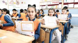 Karneler Tamam, Tatil Başladı!