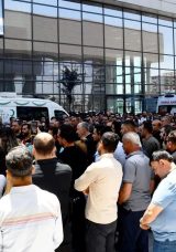 Kazada Hayatını Kaybeden Sağlıkçı Anne ve İki Çocuğu Dualarla Uğurlandı