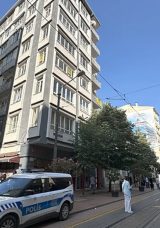 Kendisinden 3 gündür haber alınamayan emekli doktor evinde yaşamını yitirmiş halde bulundu!