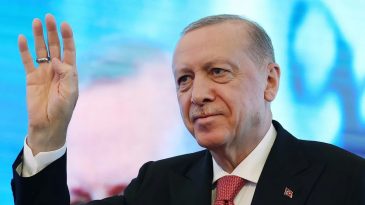 Kentsel D&ouml;n&uuml;ş&uuml;me Engel Olamazlar