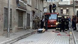 Konya’da Şok Edici Olay: Boğazına Bıçak Dayayıp Evi Ateşe Verdi!