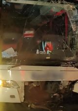 Konya’da Yolcu Otobüsü ve Otomobilin Çarpışması: 1 Kişi Hayatını Kaybetti, 8 Kişi Yaralandı!