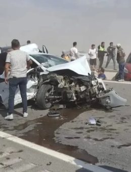 Kum Fırtınası Nedeniyle 8 Araç Birbirine Girdi! 5 Yaralı