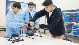 Meslek Öğrencilerine Uygulamalı Eğitim Fırsatları
