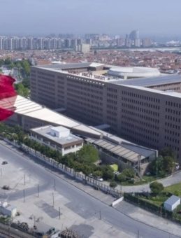 Meslektaşını Dolandıran Savcıya Milyonluk Ceza
