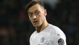 Mesut Özil’den Leroy Sane Açıklaması: “Gelmeden Önce Konuştuk”