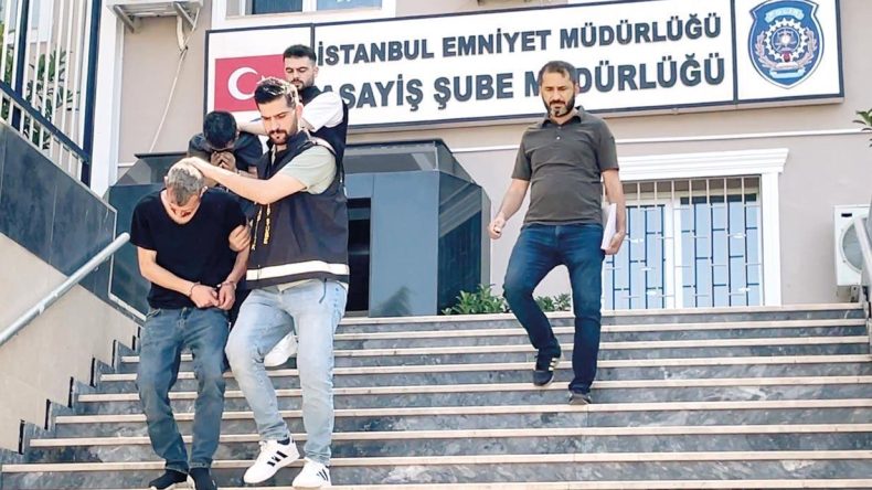 Motosiklet Çetesine Kıskaç