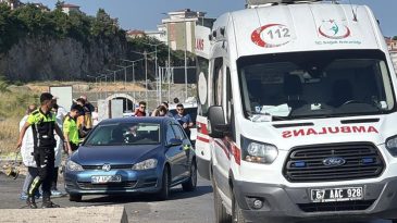 Motosiklet ile otomobil çarpıştı: 2 kişi yaşamını yitirdi
