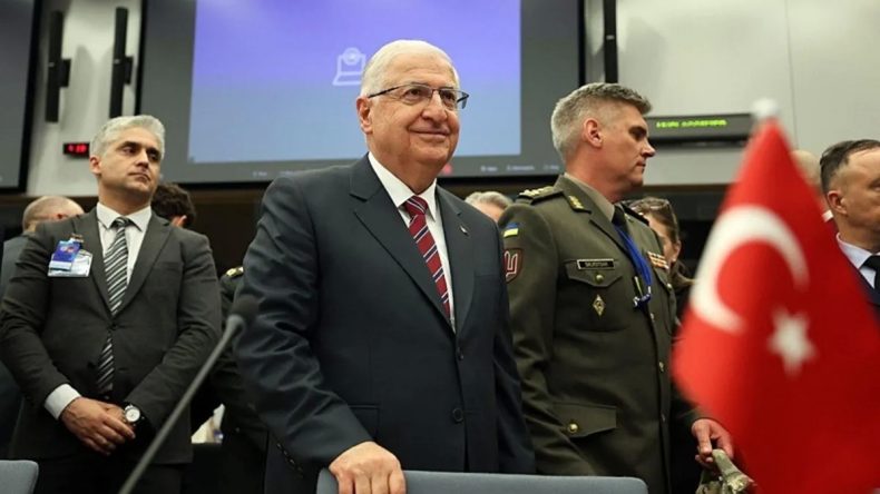 NATO Toplantısında 5 Önemli Mesaj