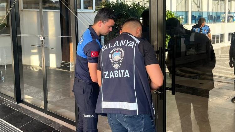 Ne yasa, ne kanun tanıyorlar! Aynı işletme 112. kez mühürlendi… Belediye başkanı bile isyan etti: Kabul edilemez