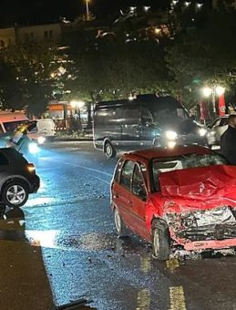 Nevşehir’de İki Otomobil Kafa Kafaya Çarpıştı: Yaralılar Var