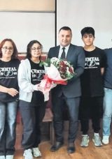 Öğrenciler Sektöre Hazır Hale Getiriliyor