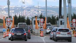 Otoyol Geçiş Ücretlerine Otomatik Zam