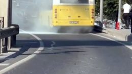 Özel Halk Otobüsü Alev Aldı: Şoför Hızla Müdahale Etti