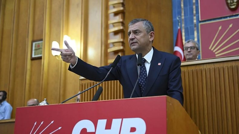 Özgür Özel’den Rüşvet İtirafı: İBB’de Hem Alan Hem Veren Var