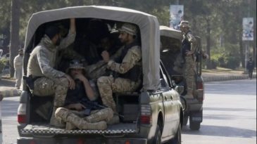 Pakistan’da Dehşet Veren Patlama: Askeri Araç Konvoyuna Saldırı Gerçekleşti