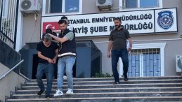Park Halindeki Motosikletlerin Kimlik Numaralarını Silerek Satıyorlardı… Hırsızlar Yakalandı