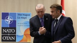 Rus Medyasından İlginç Bir Değerlendirme: Macron'un Tavrı Babylade Gibi!