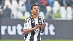 Sağ Bekte Yeni Hedef: Costa