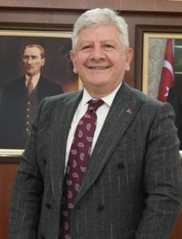 Sağlık Bilimleri Üniversitesi’nden İranlı öğrencilere destek: Yalnız değilsiniz, evdesiniz