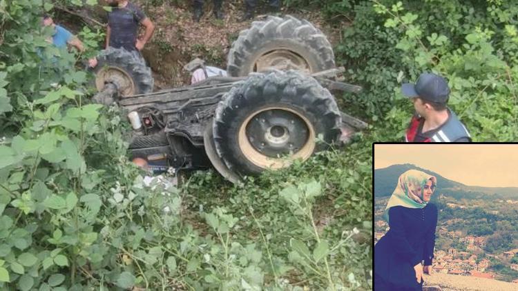 Sakarya’da Devrilen Traktörün Altında Kalan 2 Çocuk Annesi Hayatını Kaybetti