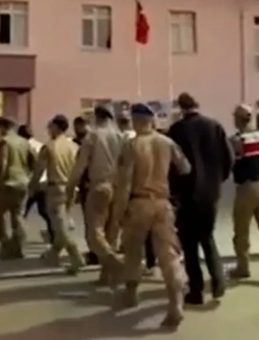 Şanlıurfa'da Sahte Derneklerle İş Vaadi Tuzak Oldu: 4 Kişi Tutuklandı