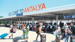 Savaş Korkusuyla Ruslar Türkiye’ye Yöneldi