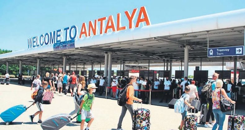 Savaş Korkusuyla Ruslar Türkiye’ye Yöneldi