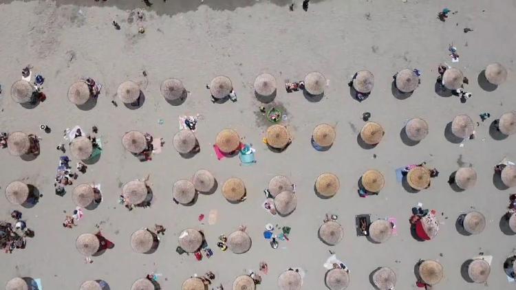 Sıcak Hava Plajları Doldurdu! Nüfus 1 Milyonu Aştı