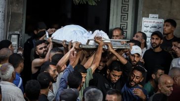 SON DAKİKA | Katil İsrail ordusundan sivil katliamı! İnsani yardım bekleyenlere ateş açtılar: 34 kişi hayatını kaybetti