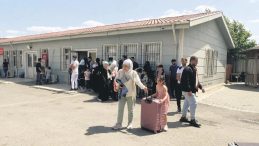 Suriyelilerin Gönüllü Dönüş Süreci Hız Kazandı