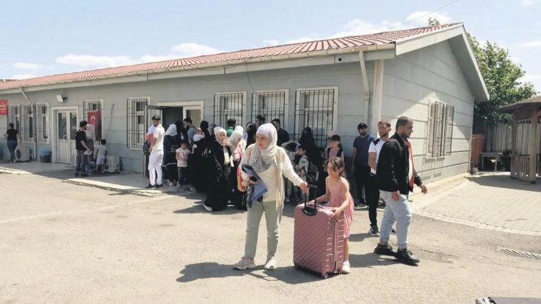 Suriyelilerin Gönüllü Dönüş Süreci Hız Kazandı