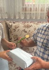 Tayvanlı Eşi Terk Etti, Kızına Hem Anne Hem Baba Oldu: Babam Benim Kalbimin Yarısı