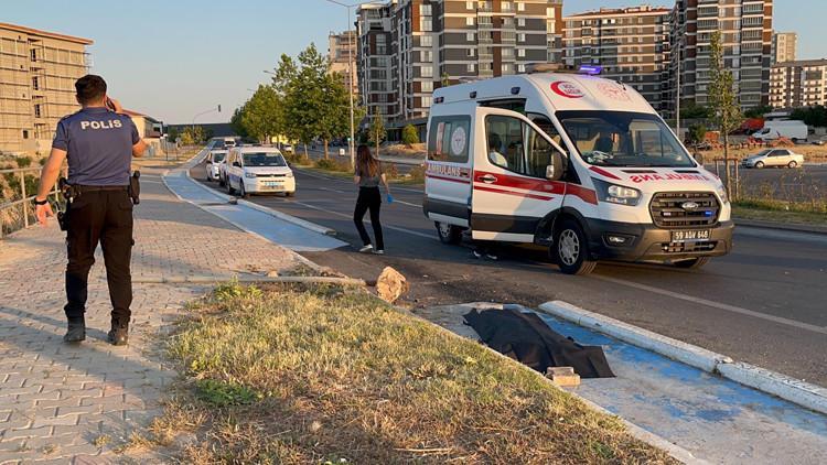 Tekirdağ'da Trajik Kaza! 14 Yaşındaki Azra, Yön Levhasına Çarptı ve Hayatını Kaybetti
