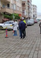 Torununu Uğurlarken Balkondan Düştü ve Hayatını Kaybetti