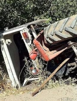 Traktör Devrildi, Sürücü Hayatını Kaybetti