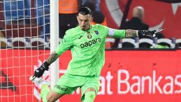 Uğurcan Çakır'dan Transfer İddialarına Cevap!