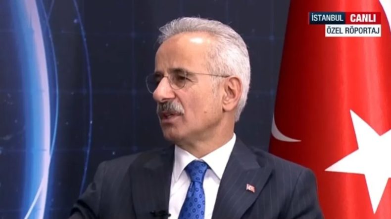Ulaştırma Bakanı Abdulkadir Uraloğlu AHaber'de: Hürmüz'e karşı stoklama kapasitemiz yeterli
