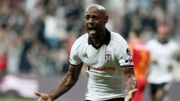 Vagner Love’dan 3. Lige İmza! 41 Yaşında Transfer Yaptı…