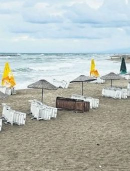 Yasağa Rağmen Denize Giren Kişi Boğuldu