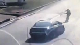 Yolcu Otobüsü ile Araç Çarpıştı: 1 Kişi Hayatını Kaybetti, 8 Yaralı