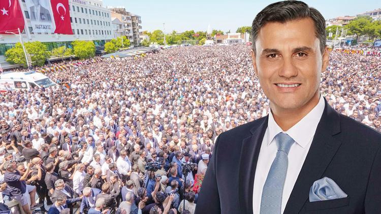 Zeyrek’i Her Kesimden On Binler Uğurladı: Elveda Herkesin Ferdi Başkanı