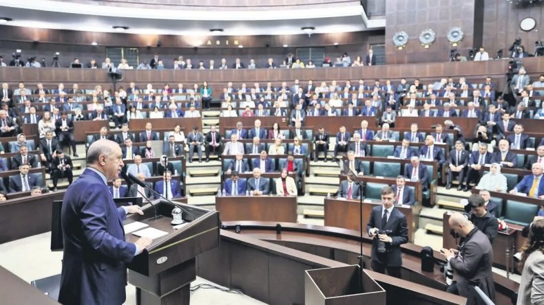 100 Yıllık Halk Partisi, Hırsızlık Partisi Oldu
