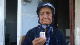 12 Gündür Kızından Haber Bekliyor
